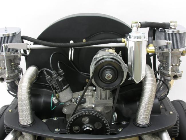 Bild 7 - Entl�ftungsturm Motorgeh�use CSP poliert